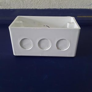 Plug box